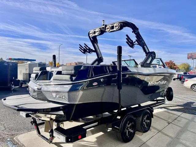 Slide: The Image of MasterCraft XT23 2022 - 3