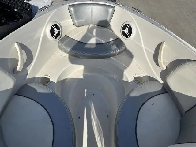 Slide: The Image of Sea Ray 195BR Sport 2008 - 19