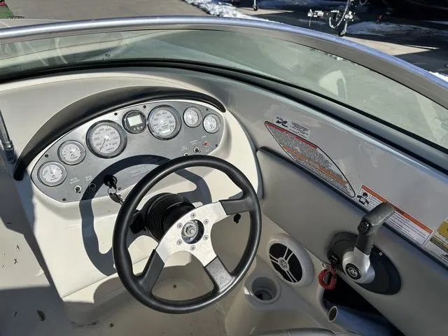 Slide: The Image of Sea Ray 195BR Sport 2008 - 7