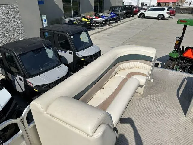 Slide: The Image of Bennington 2575 GLI 2007 - 18