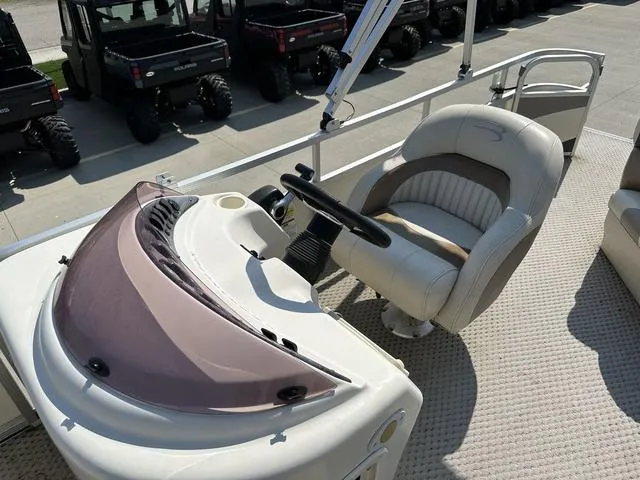 Slide: The Image of Bennington 2575 GLI 2007 - 20