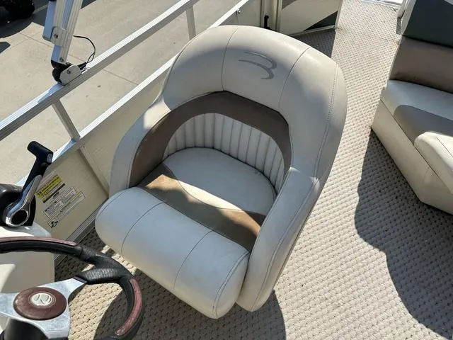 Slide: The Image of Bennington 2575 GLI 2007 - 22