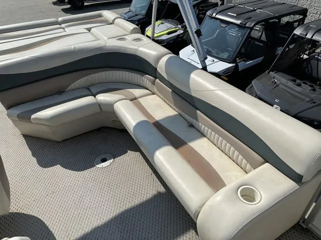 Slide: The Image of Bennington 2575 GLI 2007 - 23