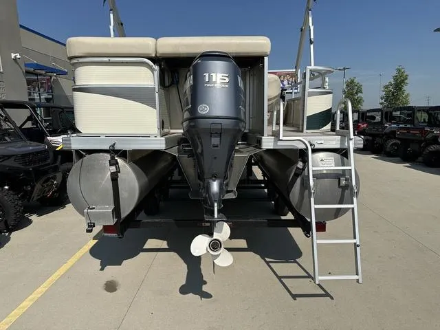 Slide: The Image of Bennington 2575 GLI 2007 - 5