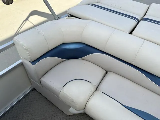 Slide: The Image of Ercoa 23 Flagship Deluxe 2005 - 20