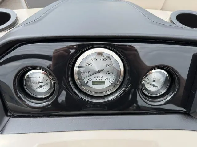 Slide: The Image of Dashboard of 2024 Bennington 22 SSR Tri-Toon Pontoon with RPM gauges. - 37