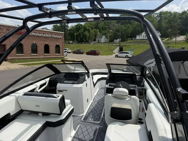 Slide: The Image of Cobalt R6 2025 - 30