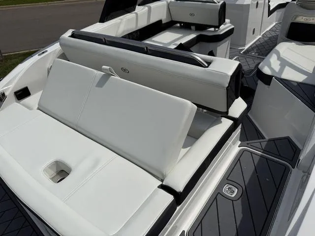 Slide: The Image of Cobalt R6 2025 - 6