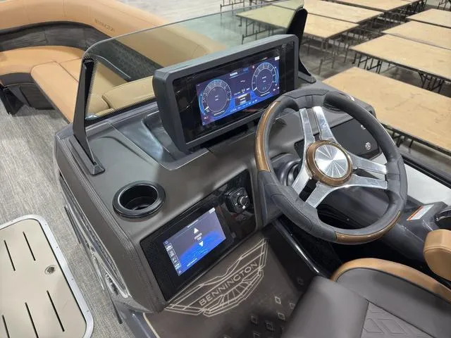 Slide: The Image of Bennington 24M Fastback Tri-Toon Pontoon 2025 - 19