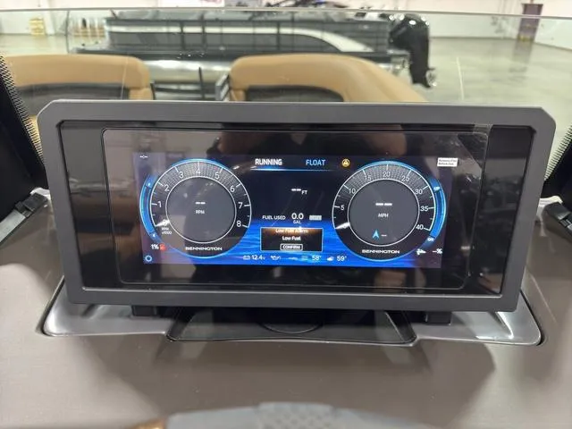 Slide: The Image of Bennington 24M Fastback Tri-Toon Pontoon 2025 - 23