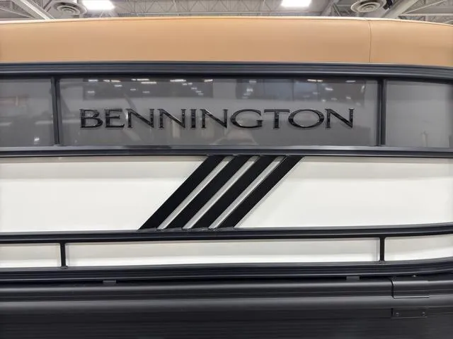 Slide: The Image of Bennington 24M Fastback Tri-Toon Pontoon 2025 - 4