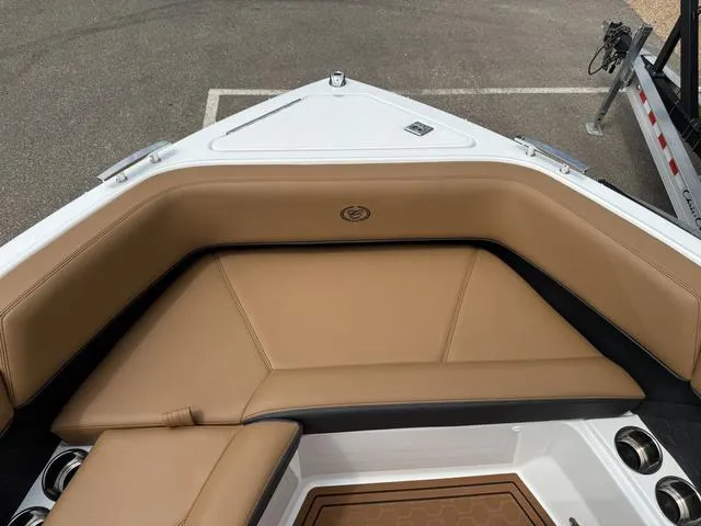 Slide: The Image of Cobalt R6 Surf 2025 - 29