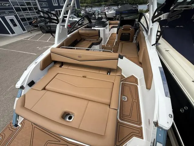 Slide: The Image of Cobalt R6 Surf 2025 - 6