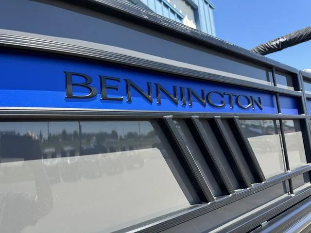 Slide: The Image of Bennington 23 LSAPG Tri-Toon Pontoon 2024 - 7