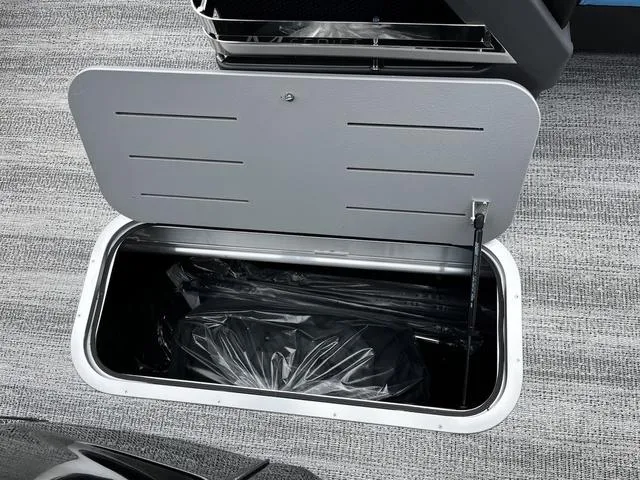 Slide: The Image of Bennington 24 MSB Arch Swingback Tri-Toon Pontoon 2025 - 25