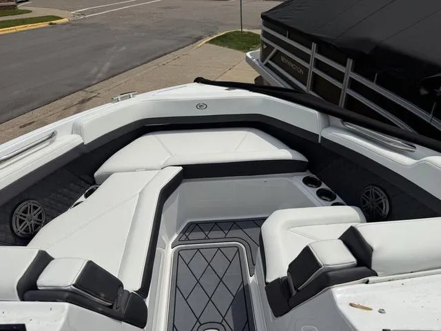 Slide: The Image of Cobalt R6 2025 - 27