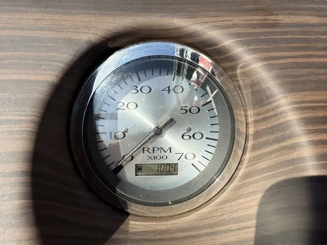 Slide: The Image of Tachometer of 2019 Bennington 21 SSX showing RPM and hours. - 24