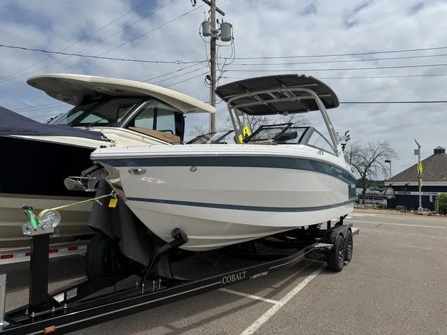 Slide: The Image of Cobalt R6 Surf 2025 - 2