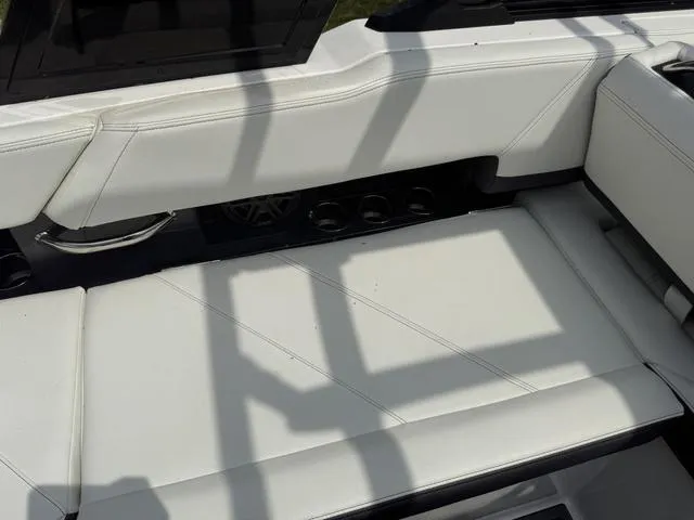 Slide: The Image of Cobalt R6 2025 - 36