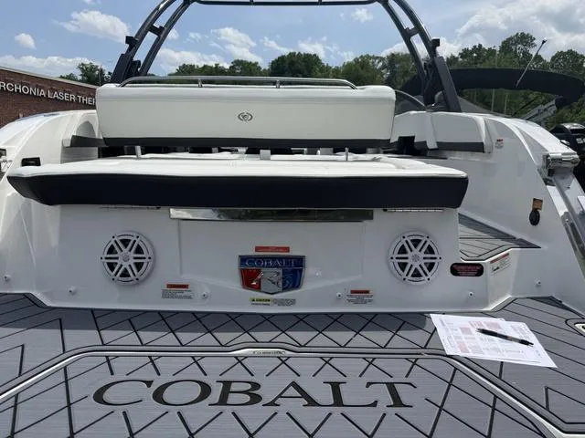 Slide: The Image of Cobalt R6 2025 - 4