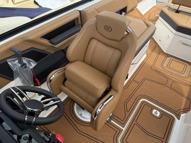 Slide: The Image of Cobalt R6 Surf 2025 - 21