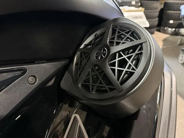 Slide: The Image of Yamaha FX Cruiser SVHO 2025 - 4