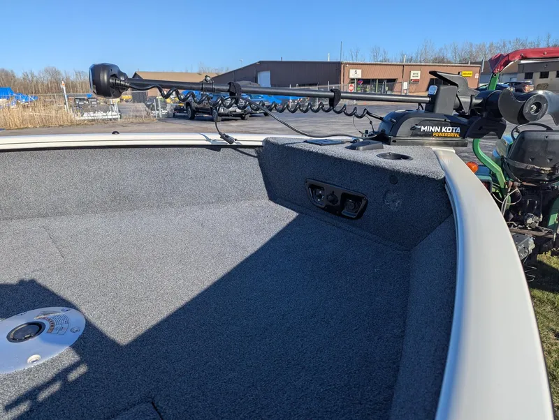 Slide: The Image of 2019 Tracker Pro Guide V-165 WT boat with Minn Kota PowerDrive trolling motor. - 6