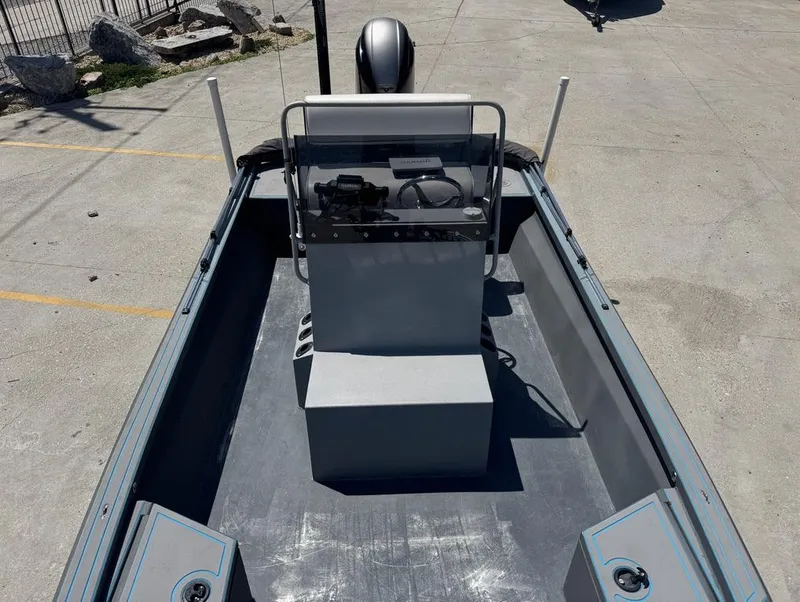 Slide: The Image of Custom Aluminum 20 CC 2020 - 7