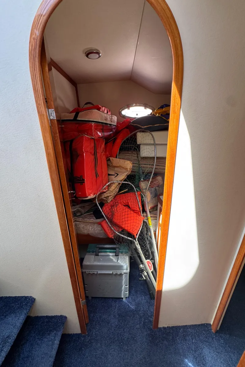 Slide: The Image of Mediterranean 38 Convertible 2003 - 100