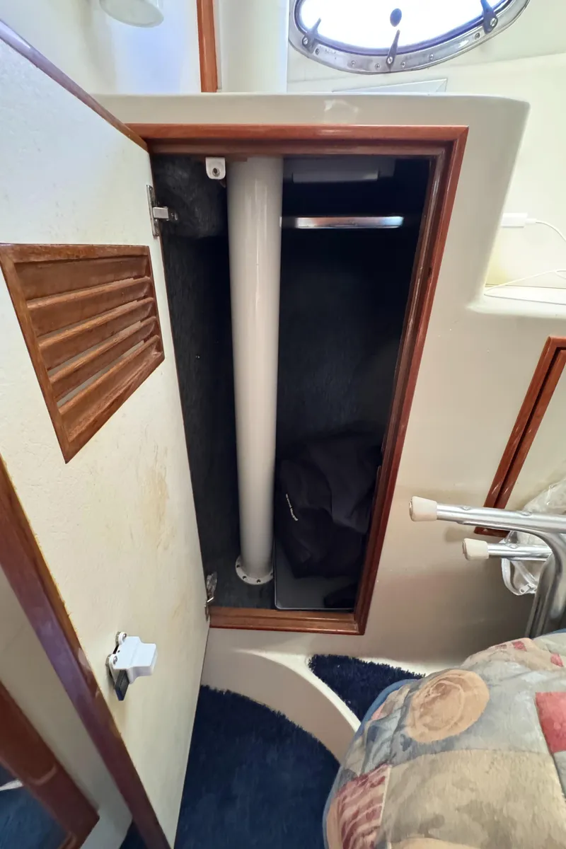 Slide: The Image of Mediterranean 38 Convertible 2003 - 109