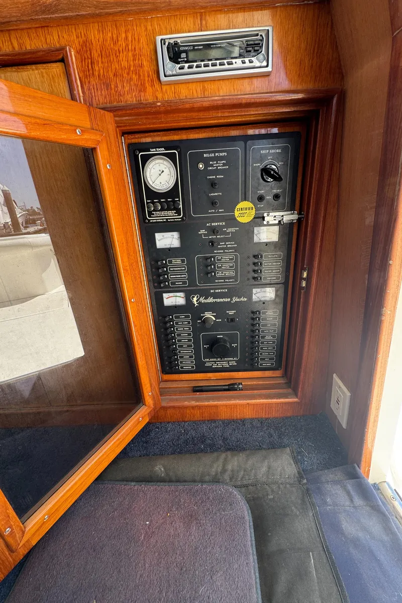 Slide: The Image of Mediterranean 38 Convertible 2003 - 57