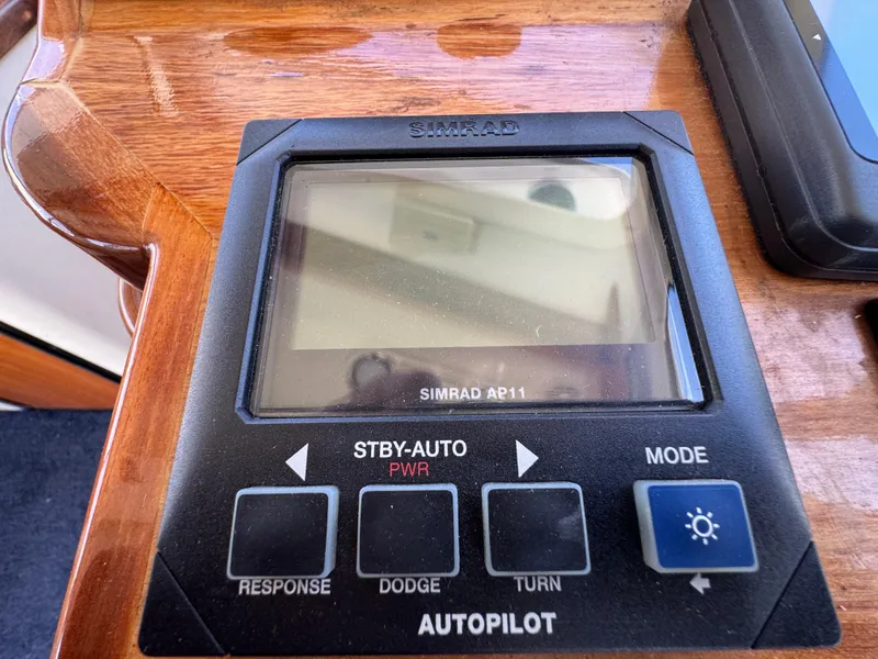 Slide: The Image of Mediterranean 38 Convertible 2003 - 75