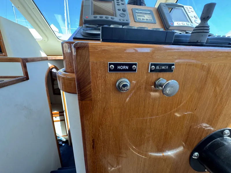 Slide: The Image of Mediterranean 38 Convertible 2003 - 77