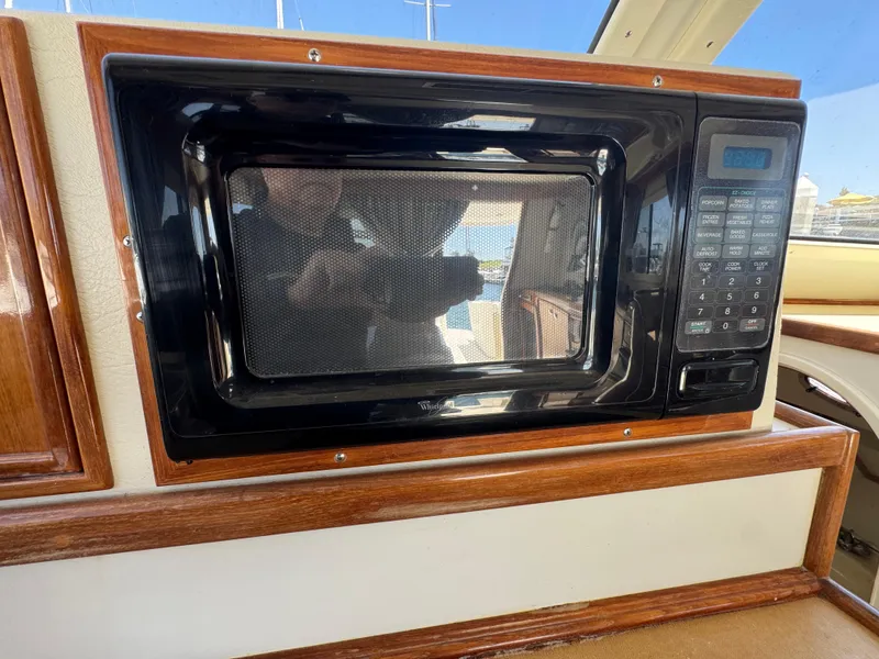 Slide: The Image of Mediterranean 38 Convertible 2003 - 85