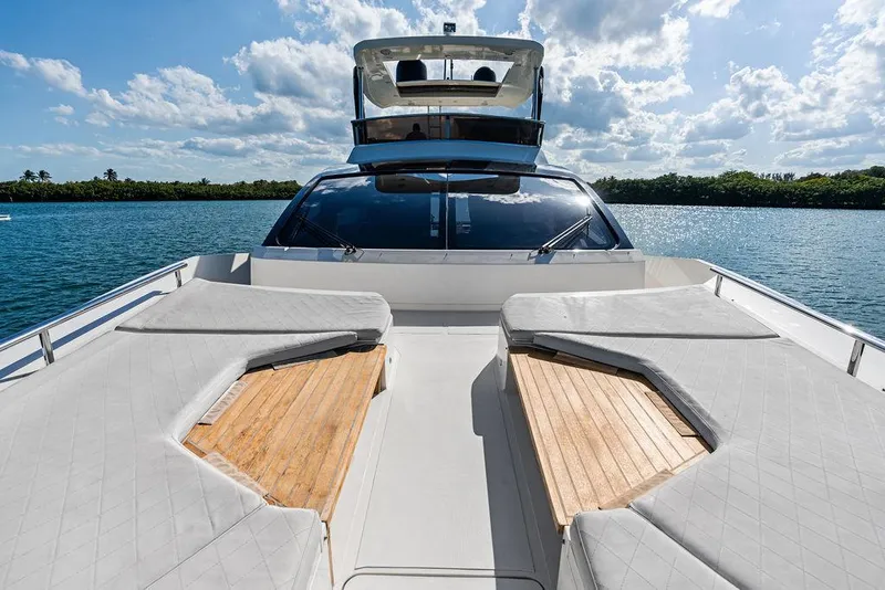 Slide: The Image of Astondoa 72 GLX 2013 yacht with spacious deck and scenic water view. - 19