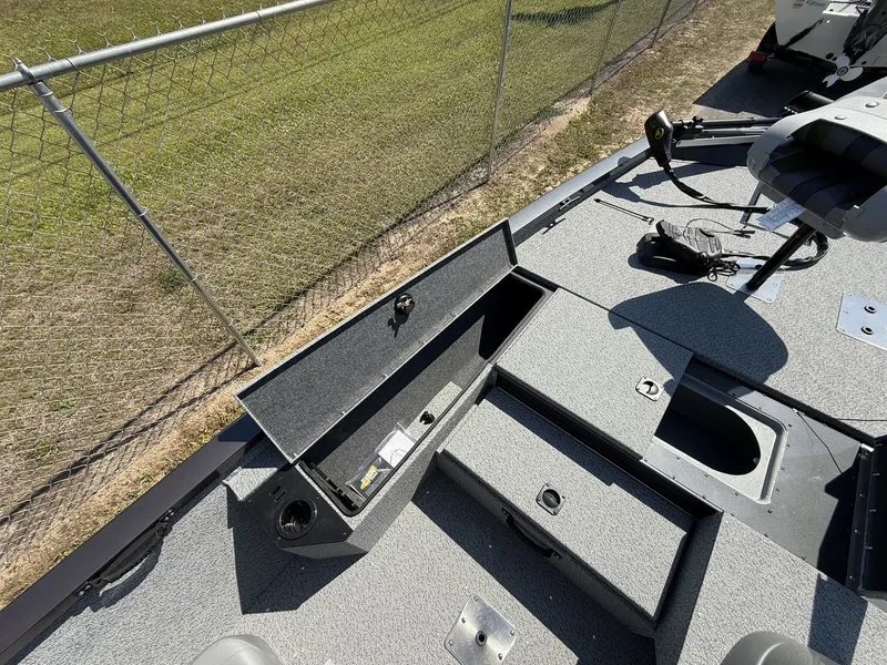 Slide: The Image of G3 Sportsman 1810 2025 - 6