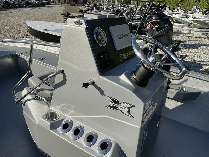 Slide: The Image of Xpress Hyper-Lift Series H22B 2025 - 9