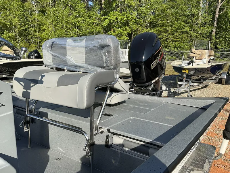 Slide: The Image of Xpress Hyper-Lift Series H22B 2025 - 3