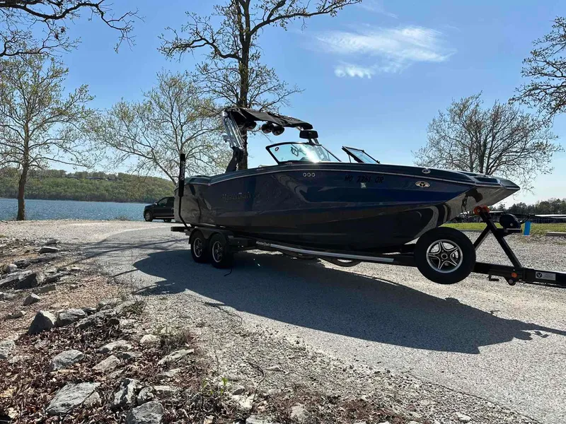 Slide: The Image of MasterCraft NXT24 2021 - 4