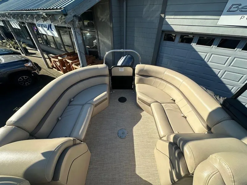 Slide: The Image of South Bay 222RS 2.75 2019 - 3