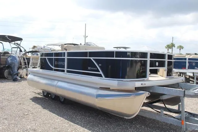 Slide: The Image of San Pan Xperience 1886 FX 2025 - 3