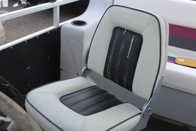 Slide: The Image of Weeres Pontoons DELUXE 20-21 FISHERMAN SERIES 1995 - 18