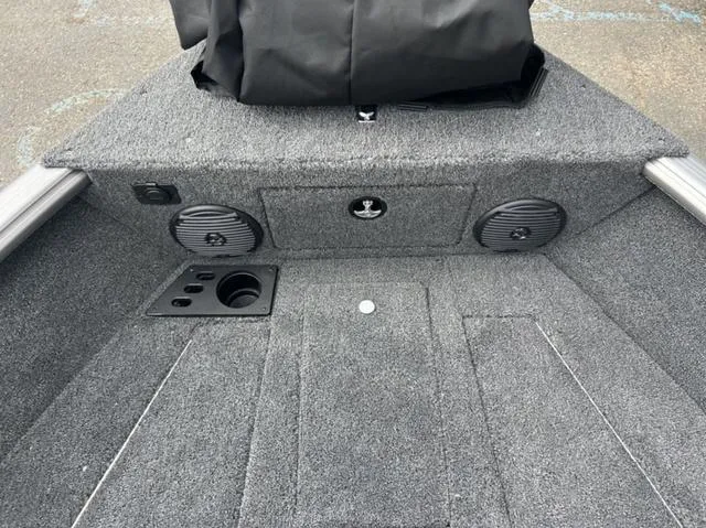 Slide: The Image of Lund 1875 Impact XS Sport 2026 - 3