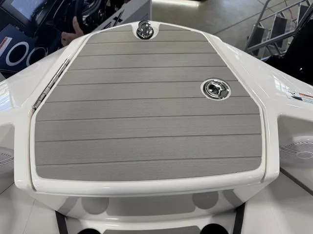 Slide: The Image of Yamaha AR220 2025 - 16