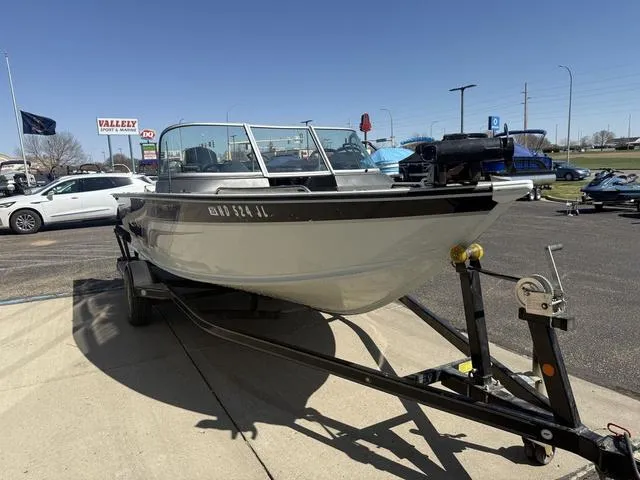 Slide: The Image of Alumacraft Trophy 185 2013 - 6