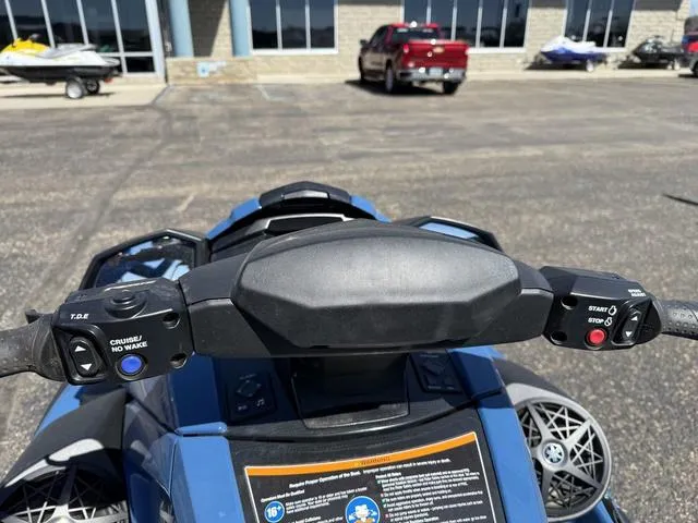 Slide: The Image of 2025 Yamaha Waverunner VX Cruiser HO with Audio, featuring handlebars and control buttons. - 7