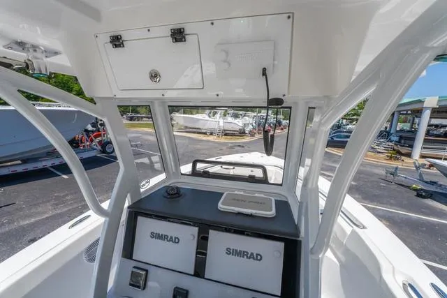 Slide: The Image of Sea Pro 262 Center Console 2025 - 15