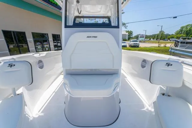 Slide: The Image of Sea Pro 262 Center Console 2025 - 19