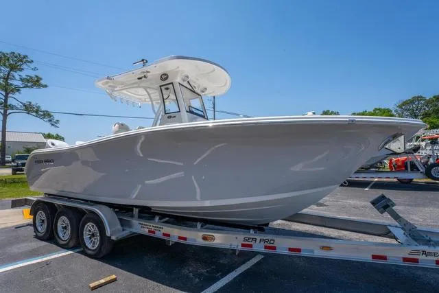 Slide: The Image of Sea Pro 262 Center Console 2025 - 5