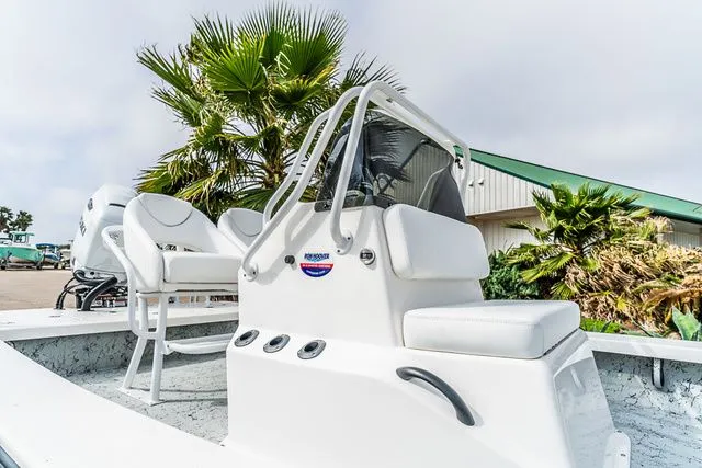 Slide: The Image of Majek 22 Xtreme 2025 - 10